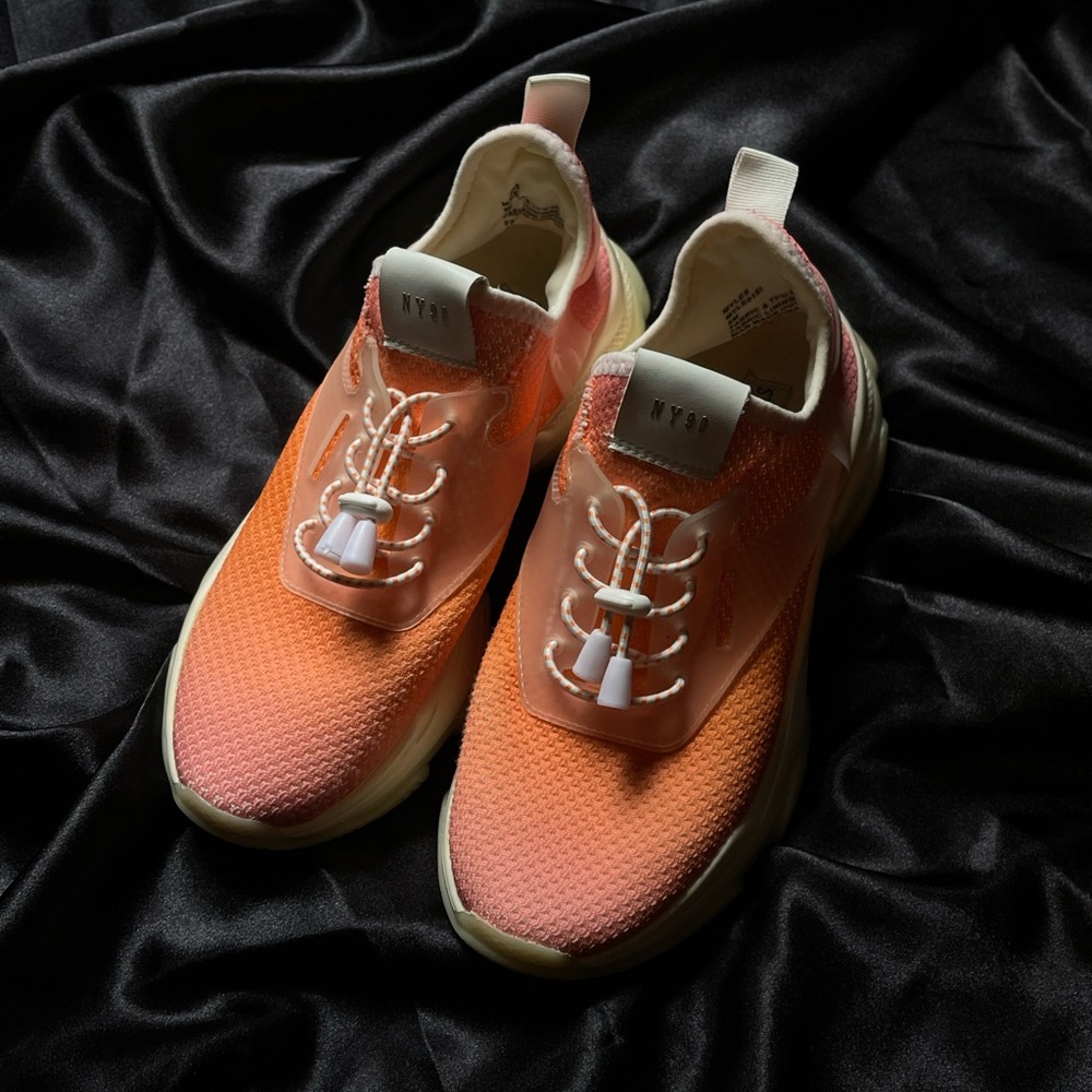 Steve Madden Sneakers